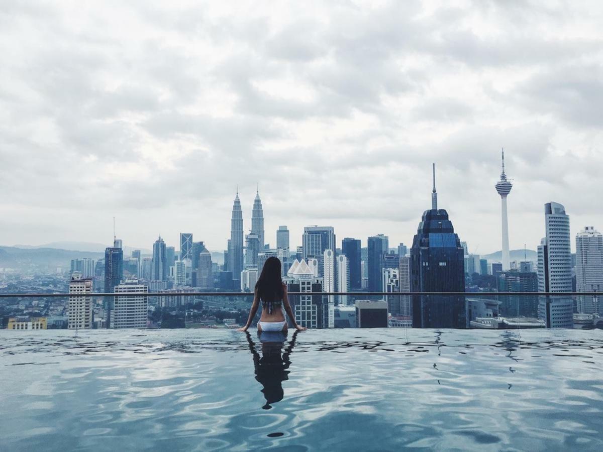 Klcc Inifinity Pool - The Regalia Residences & Suites By Kl Minsu Kuala Lumpur Dış mekan fotoğraf